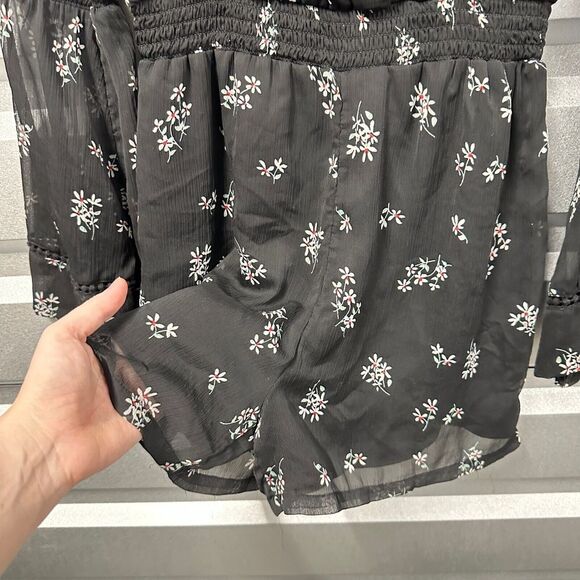 Vintage‎ Bongo Romper Womens S V-Neck Flowy Sleeves Elastic Waist Black Floral - Picture 3 of 8